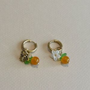 Bee hoop earrings #1544